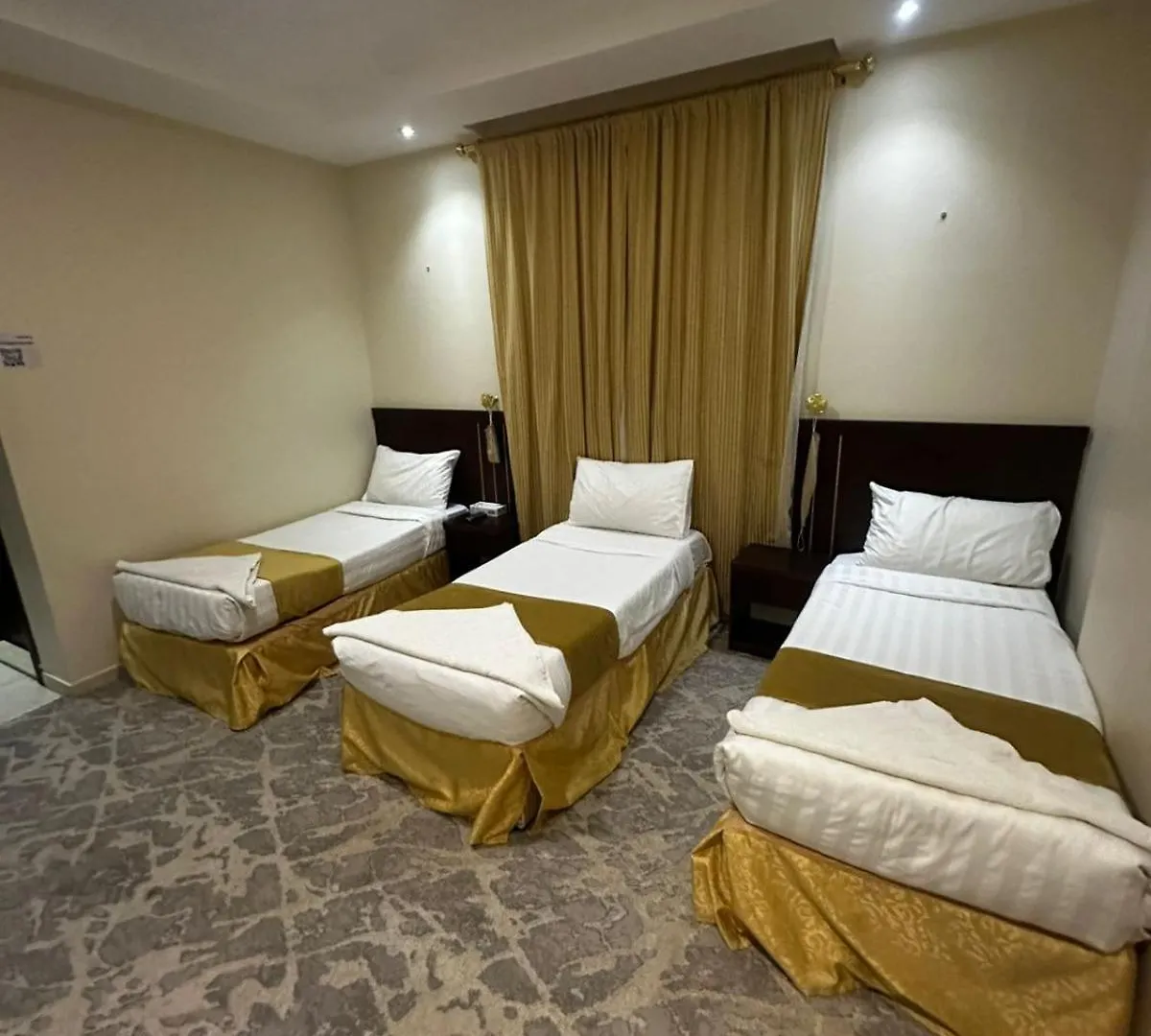 فندق تاج الذهبية Taaj Alzahabiya Hotel - Al Rawda Mecca