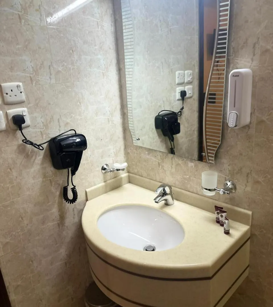 فندق تاج الذهبية La Mecque Hotel
