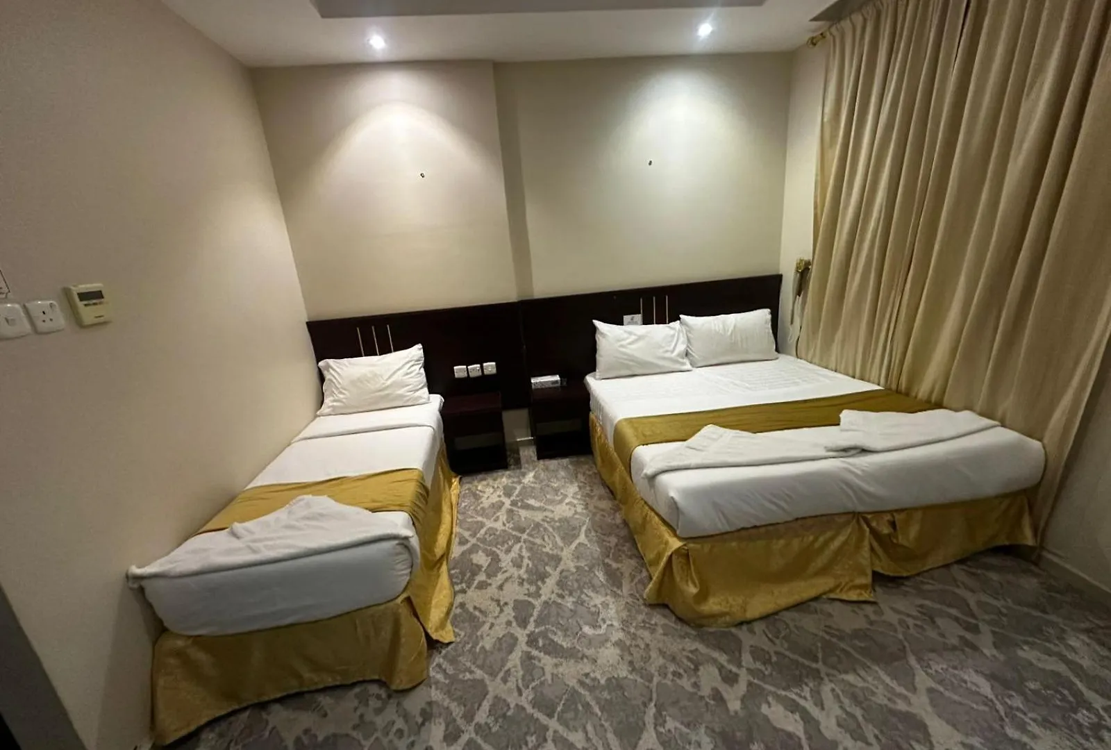 فندق تاج الذهبية La Mecque Hotel