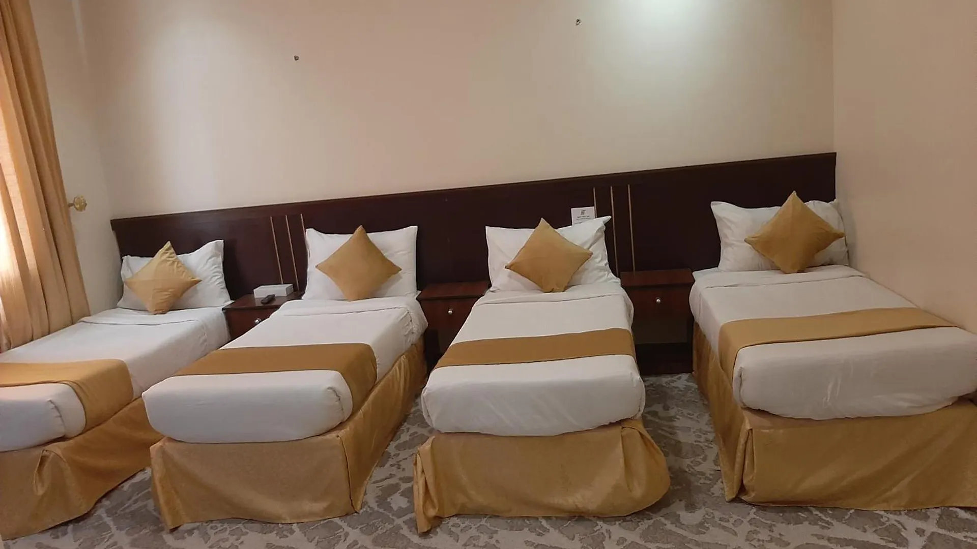 فندق تاج الذهبية Taaj Alzahabiya Hotel - Al Rawda Mekke